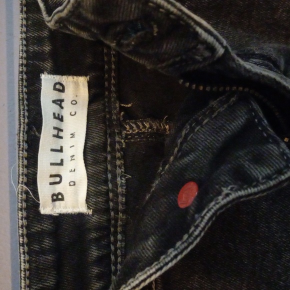 Bullhead Roll-Up Short (Junior) - Picture 3 of 4